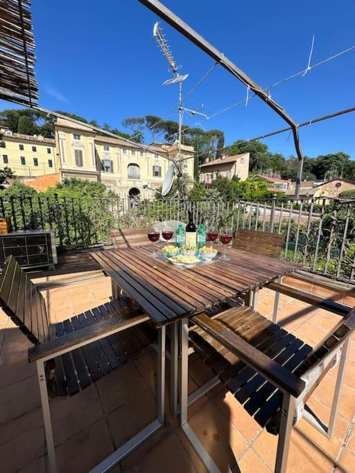 Nuovo Loft A Trastevere Con Super Terrazzo *