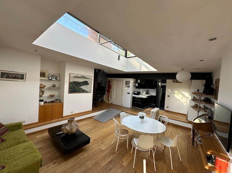 Nuovo Loft A Trastevere Con Super Terrazzo Apartment Rom